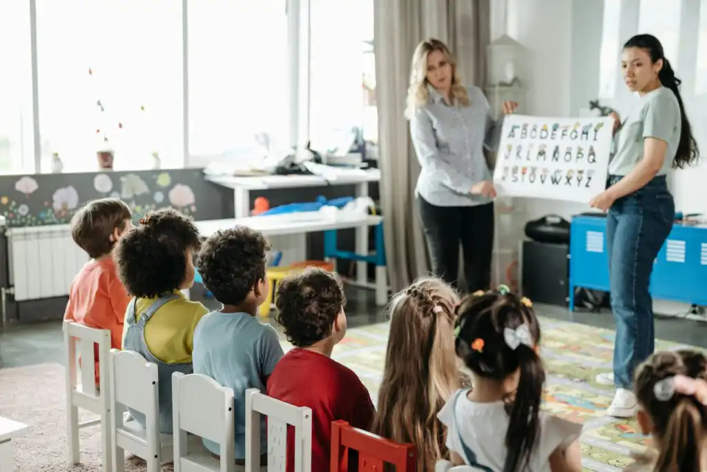 Supporting Dyslexic Children in the Classroom